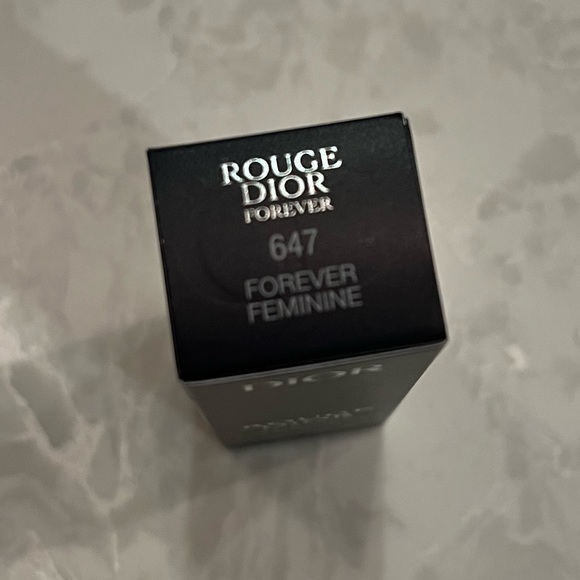 Rouge Dior Forever Lipstick - Picture 3 of 6